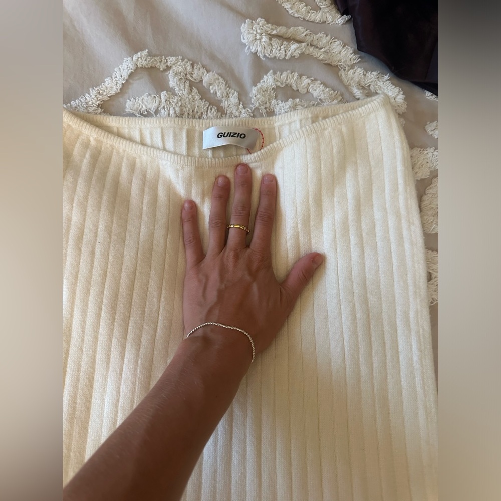 Danielle Giuzio knit skirt in a size medium - super comfortable